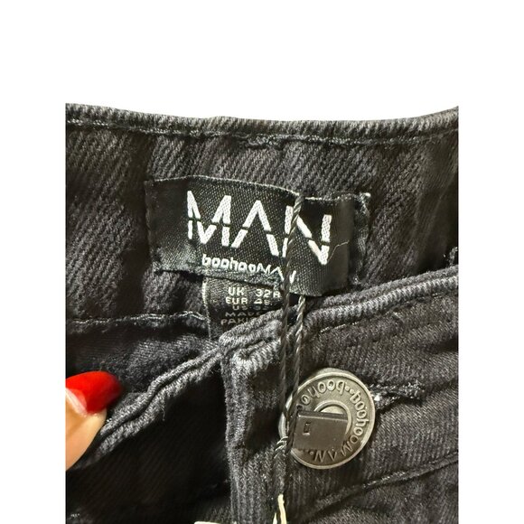 BoohooMAN Black Embroidered Flame Design Straight Fit Jeans Size 32 UK - Picture 9 of 12